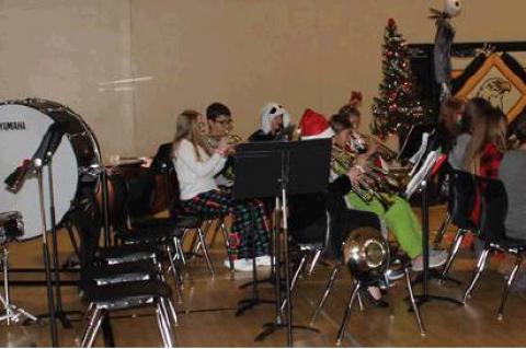 MS/HS CHRISTMAS PROGRAM HELD