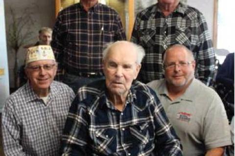 VETERANS DAY BANQUET HELD